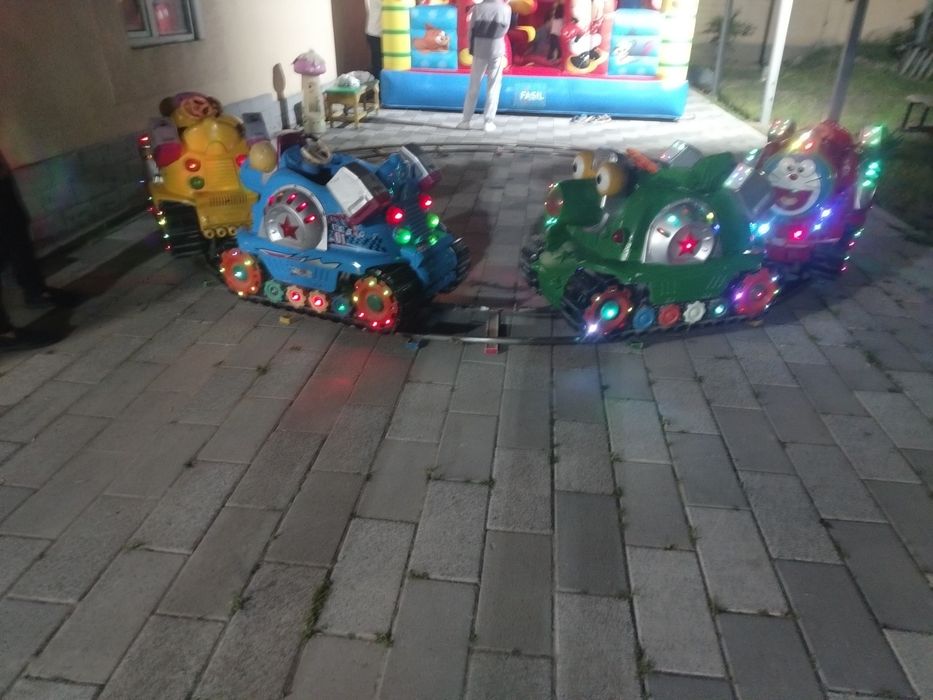 Atraksion bolalar poyezd 4 orindiqli
