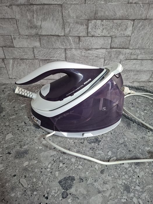 Statie de calcat Philips Perfect  Compact Plus Care