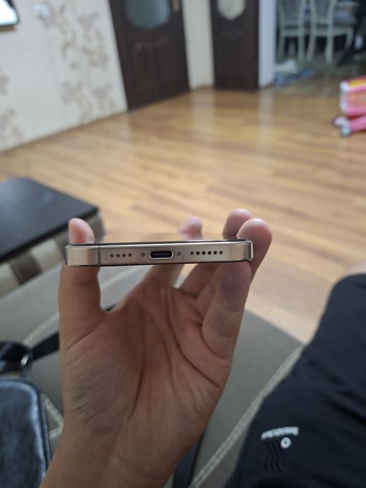 IPhone 16 pro max 256 gb e sim