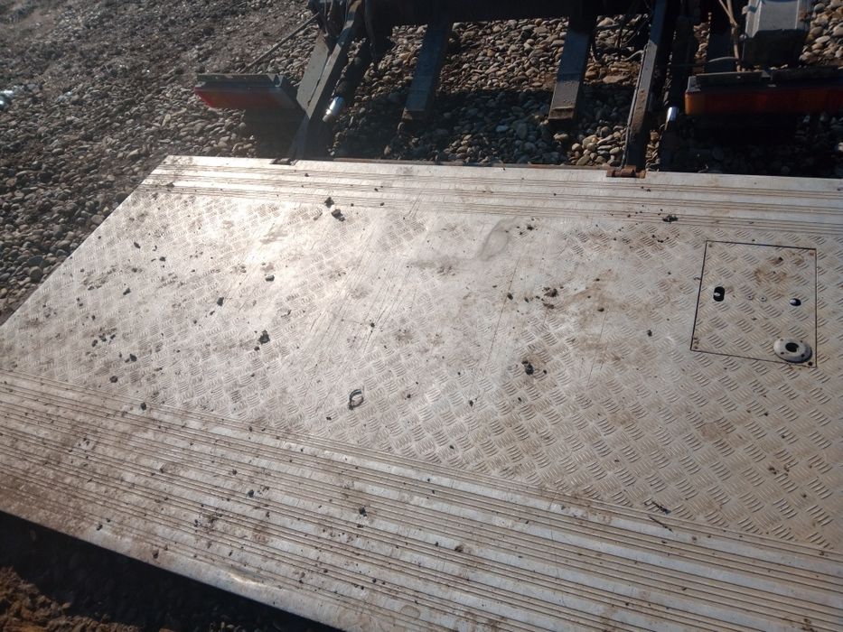 Oblon hidraulic  lift