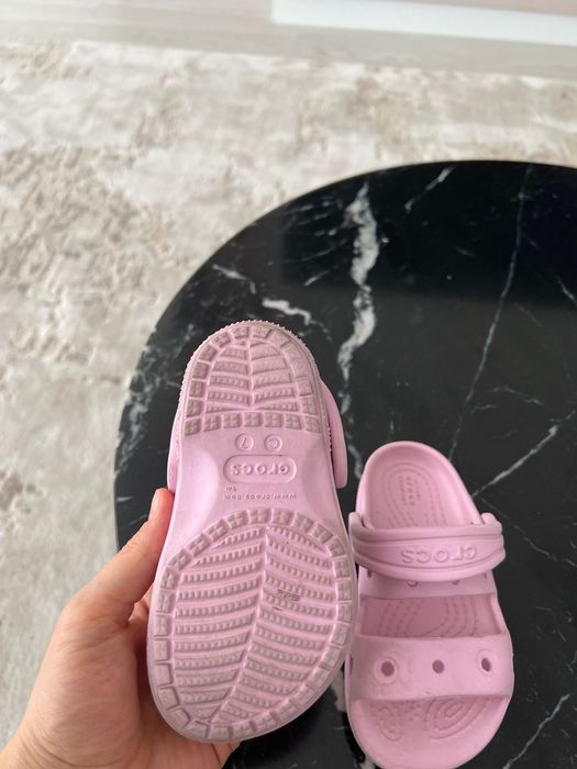 Sandale Crocs mărimea C7 (23,5)