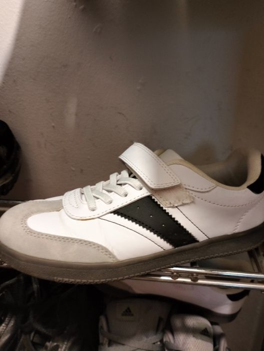 Adidași pentru copii