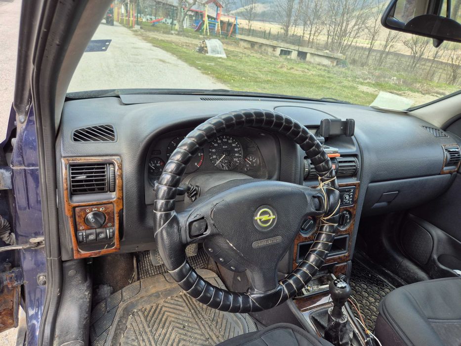Опел Астра 2000 TDI с теглич