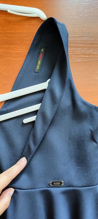 Продам школьный сарафан.