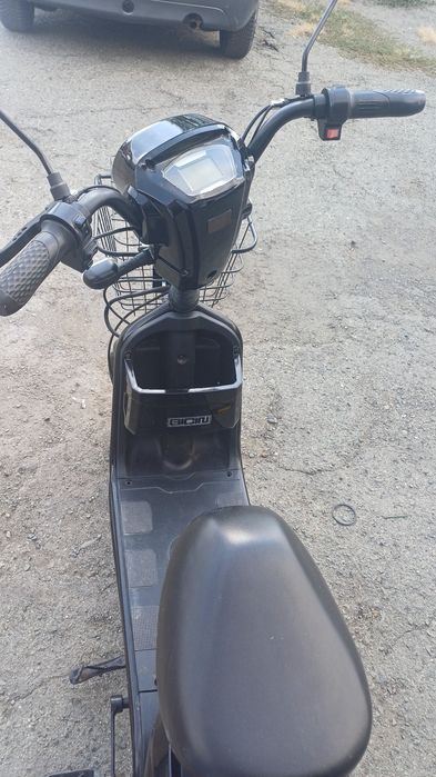 Електрически скутер