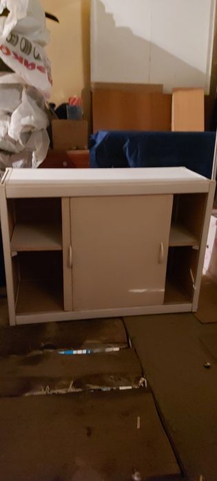 Продам витрины и прилавки