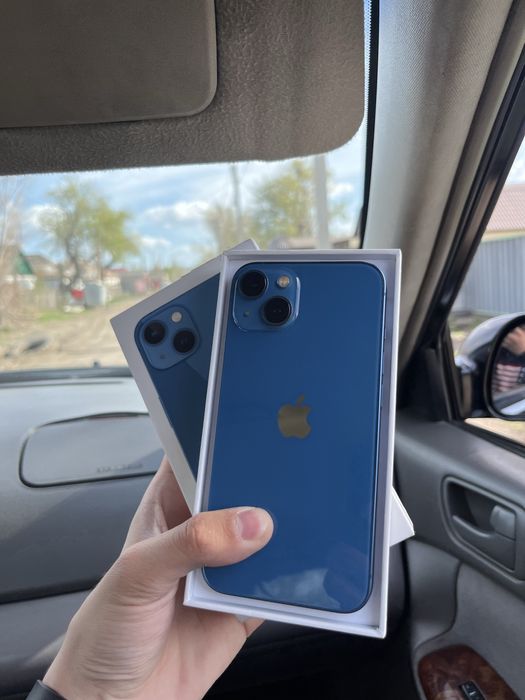 Продам или обмен айфон 13