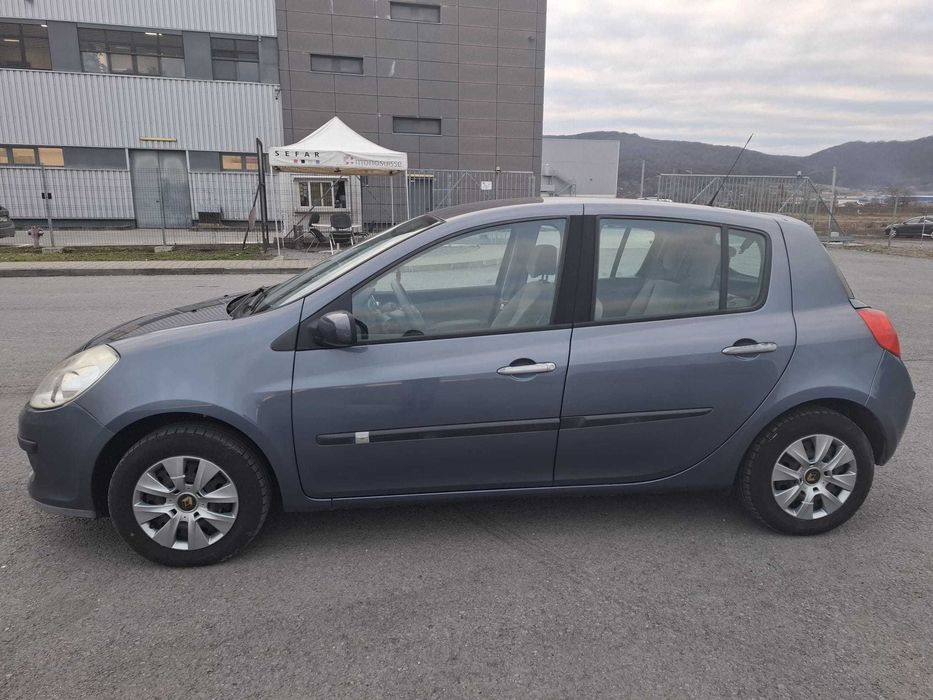 Renault Clio 1.6 benzina