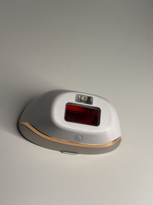Фотоепилатор PHILIPS Lumea