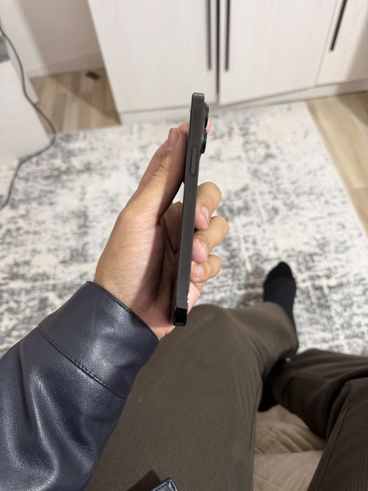 Arzonro bervoraman Iphone 14 pro max 128