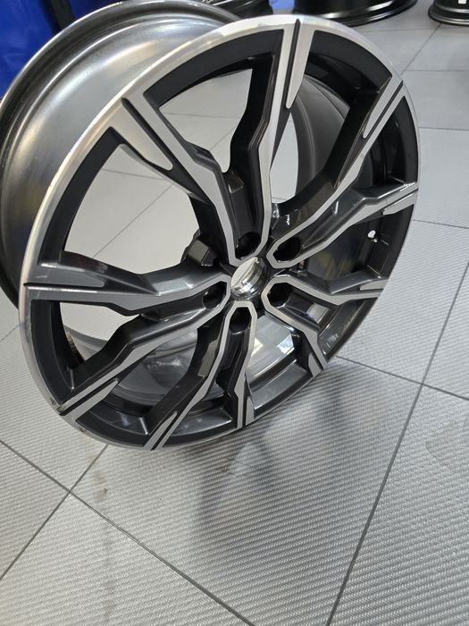 ОРИГИНАЛНА BMW 19” Джанта – OEM 8092163