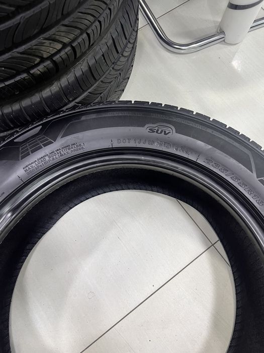 Nexen 235/55/18