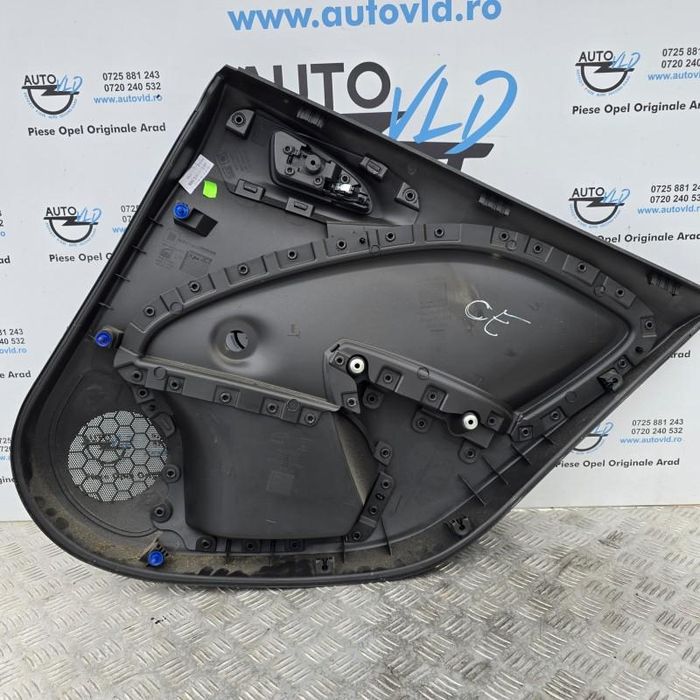 Fata usa interioara dreapta fata Opel Corsa E