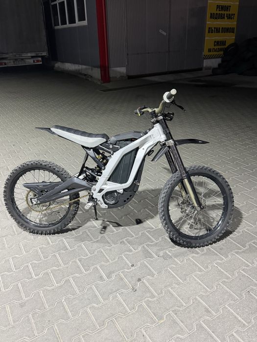 Surron light bee x 2023