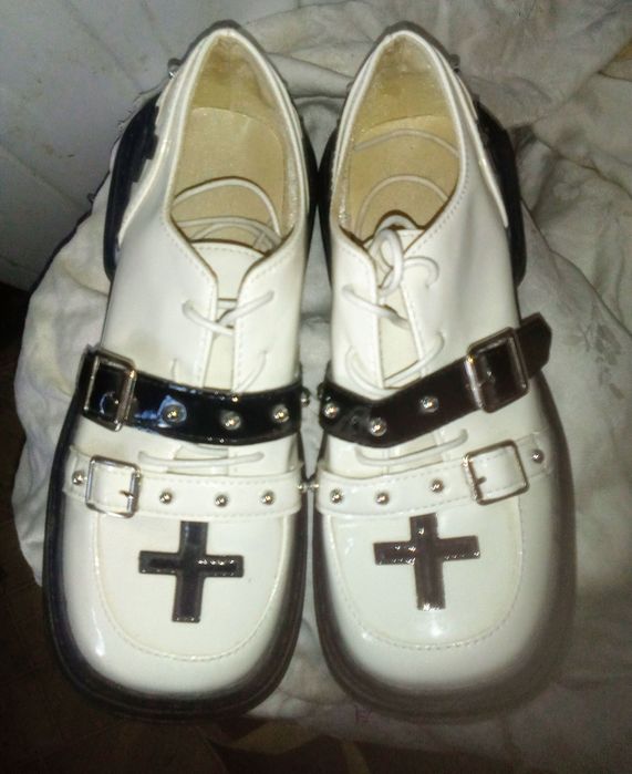 Женские лоферы новые