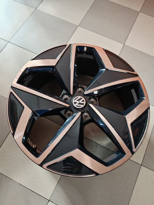 Vand jante de aliaj OEM pentru vw ID3 pe 19