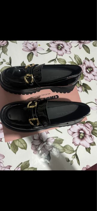Cindy C Eric лаковые лоферы 40 р