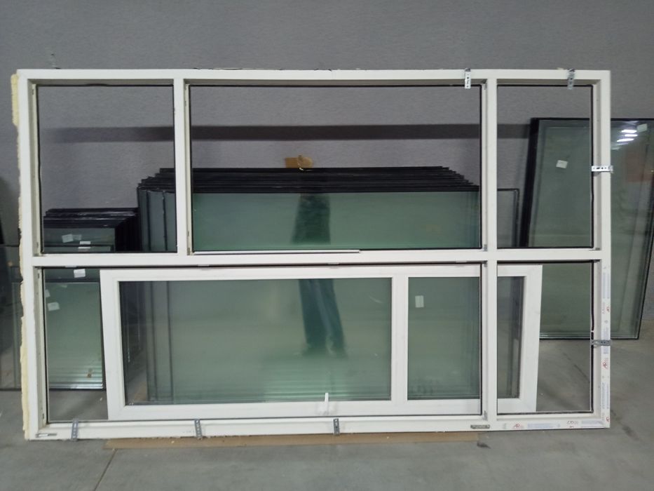 Продам окно от балкона