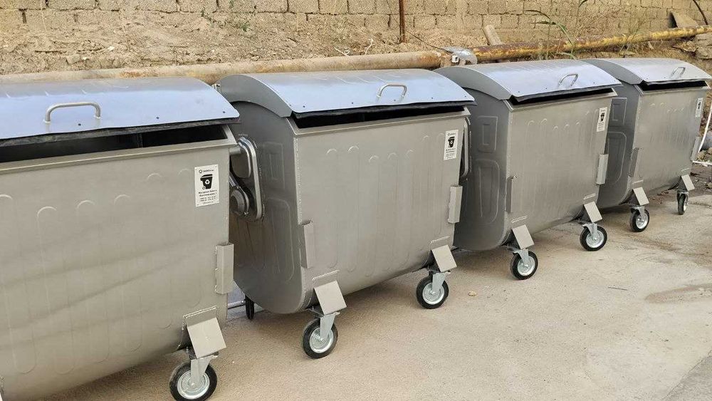 Мусорные баки 1100 л — металлические, новые, с доставкой