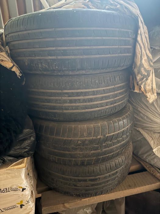 Продам шины , в хорошем состояний