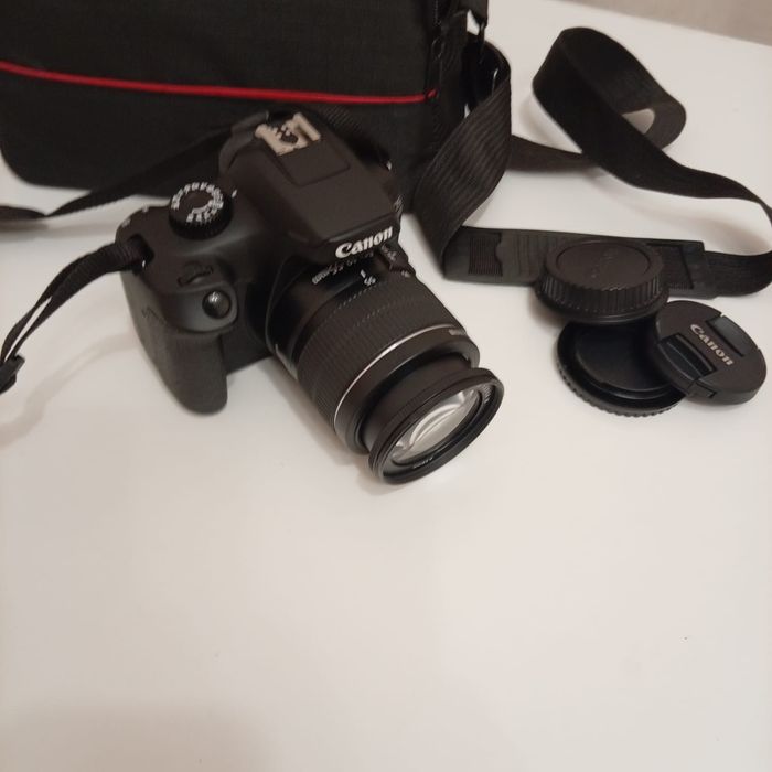 Продам камеру проф Canon EOS 4000D