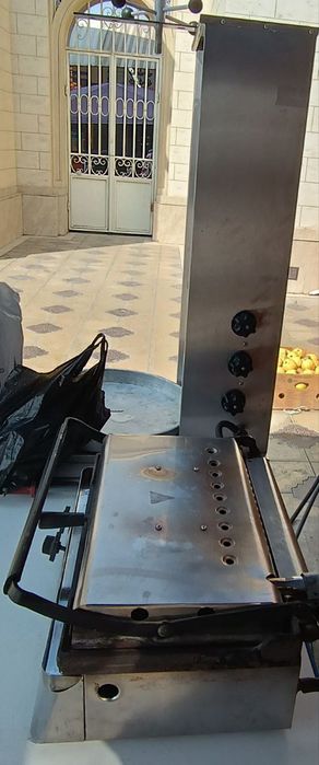 Lavash va toster ( doner )apparatlar sotiladi