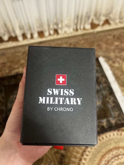 Часы Swiss Military