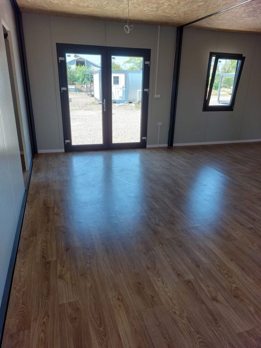 Casa de locuit realizata din 3 containere