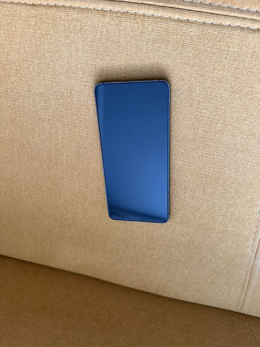 Samsung s21 5G на 128