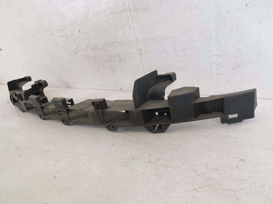 Абсорбатор на предна броня Дачия Логан 2 [фейслифт] Сандеро 2 Фейслифт