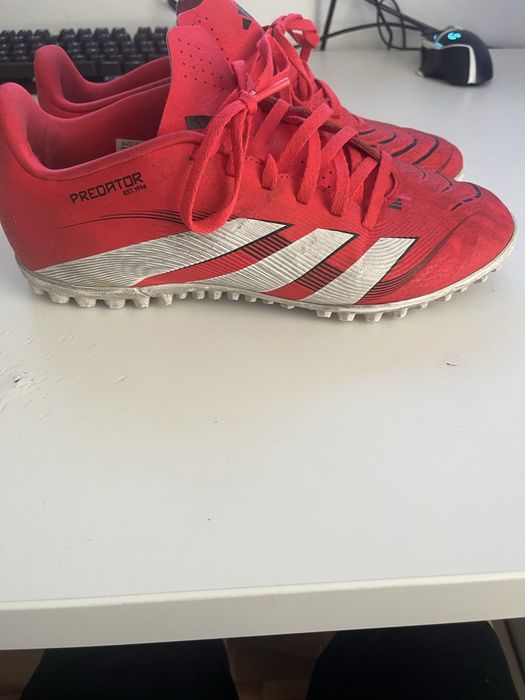 adidasi fotbal adidas