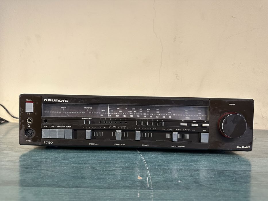 Grundig R 7150 High Fidelity-Винтидж немски ресивър