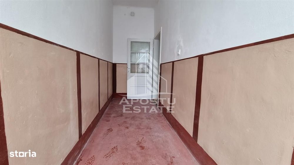 Apartament 2 camere in zona Parneava nemobilat