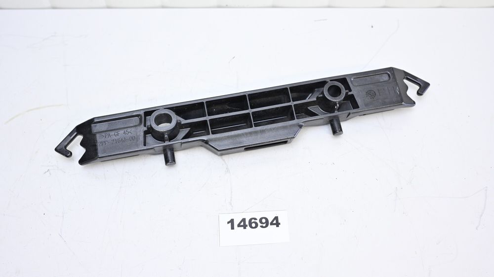 Suport Bracket Bagaj Dreapta Yamaha Tracer 900 MT09 2014 - 2024