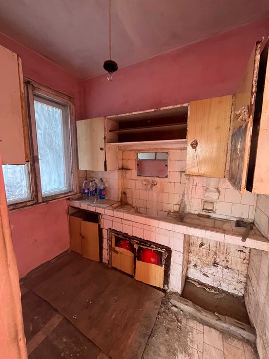 Продава се Къща в Казанлък - 90 кв.м за 1587 €/кв.м - Снимка #6