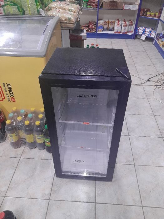 Продам холодильник