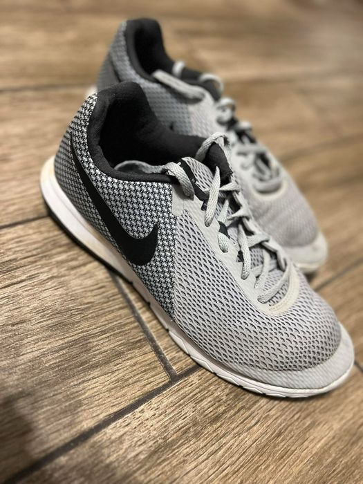 Pantofi putin folositi