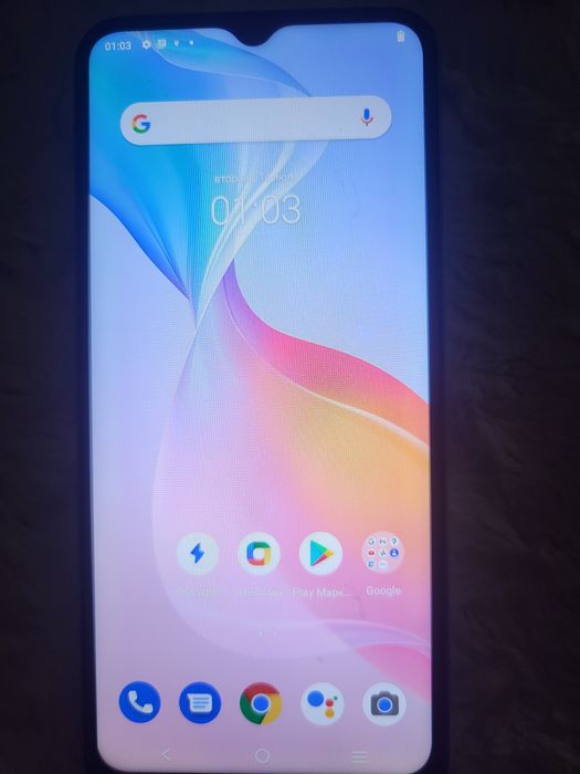 Телефон vivo в отличном состоянии