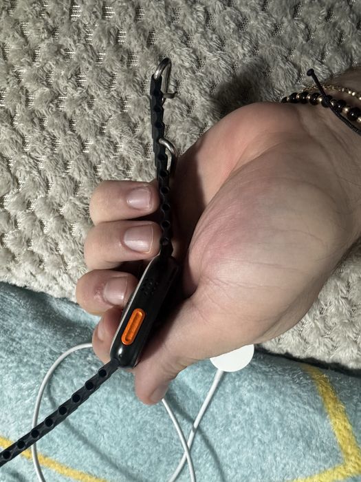 Appel Wach Ultra 1 cu curea si incarcator