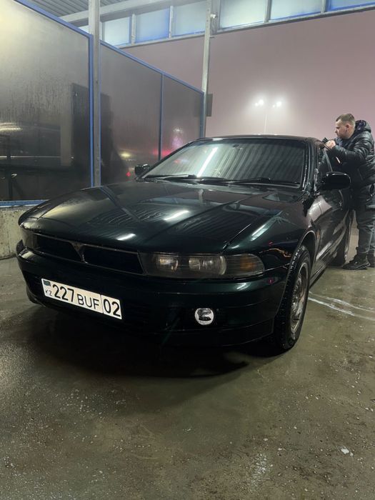 Mitsubishi galant