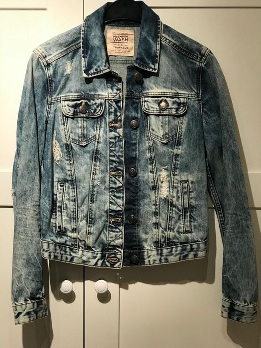 Geaca Zara pictată manual