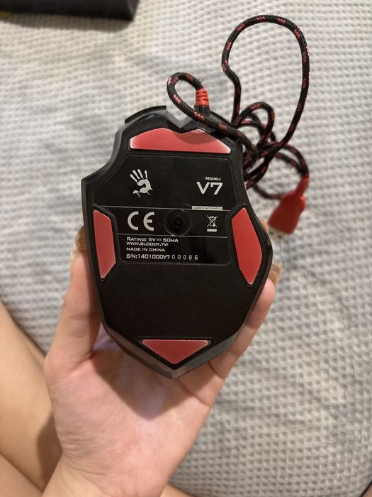 компьютерная мышь Bloody V7