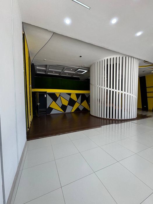 Дархан Хамид Алимджана | 175кв - нежилое помещение вдоль дороги Продаж