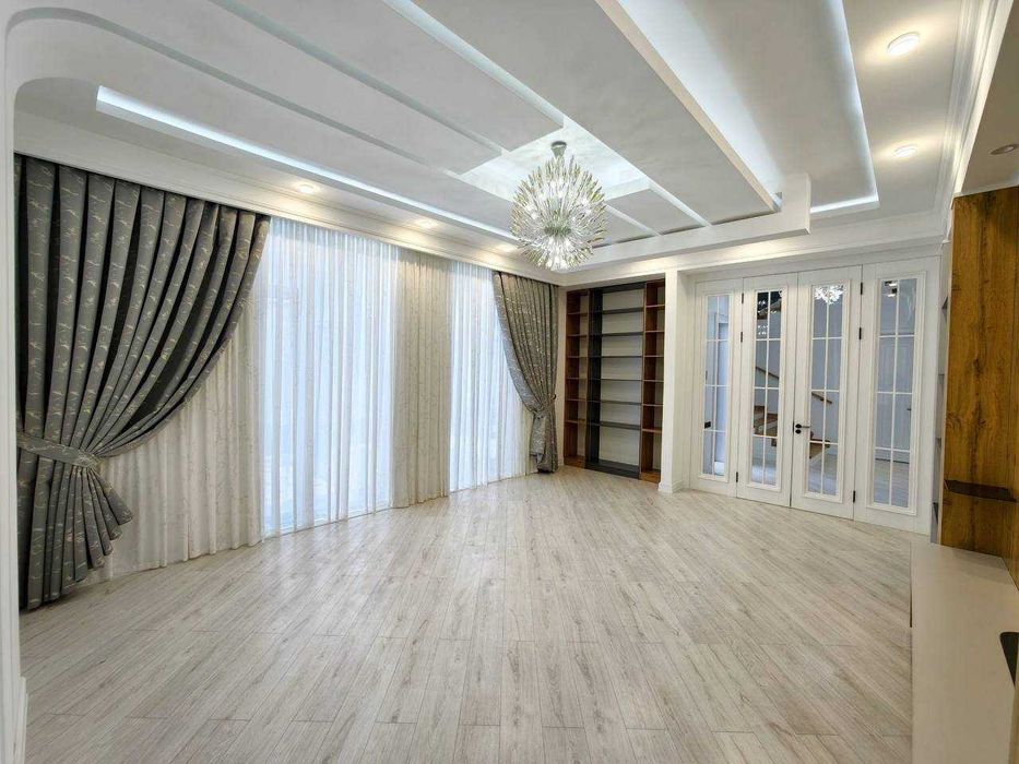 Новый ХаЙ ТеК Дом 3,7 сотки 350 м2