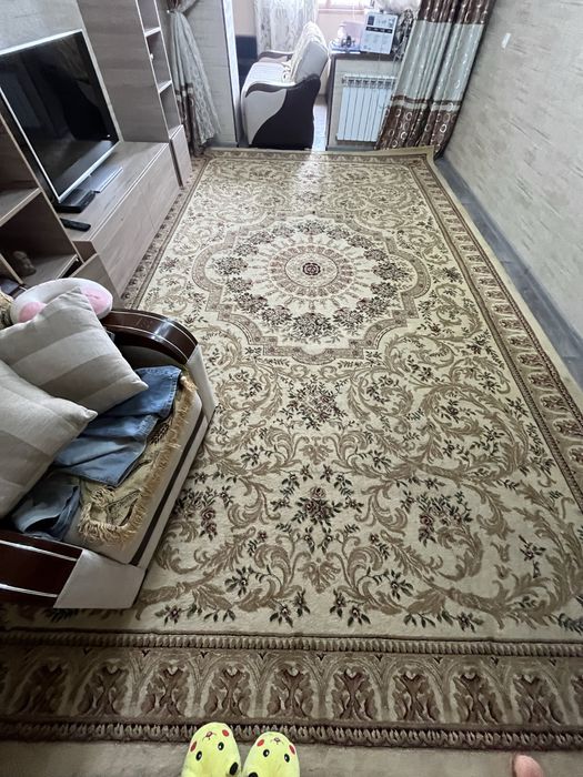 ковер 3х5 в идеальном состоянии