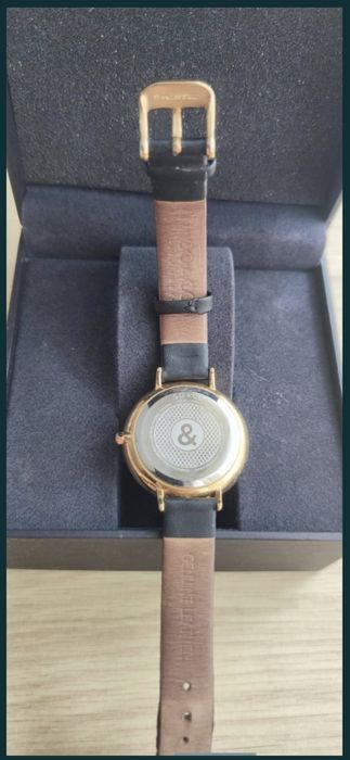 Ceas dama SO&CO Madison negru cu auriu