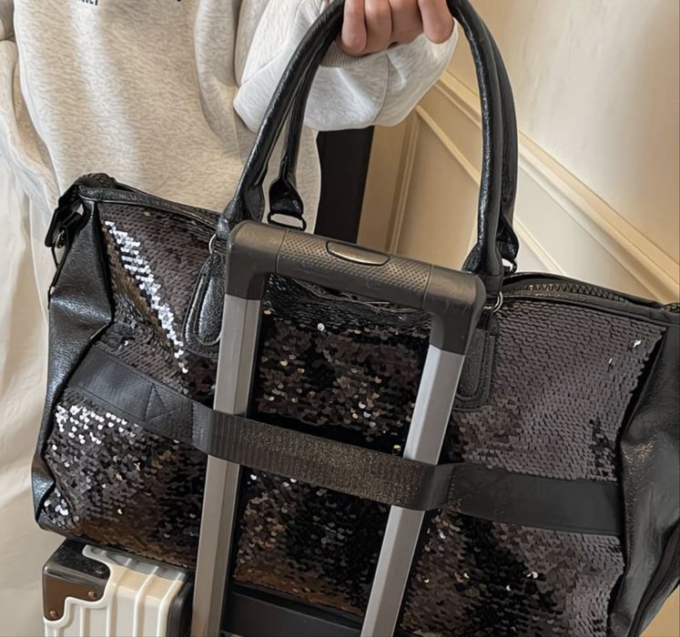 Сумка в пайетках шикарная