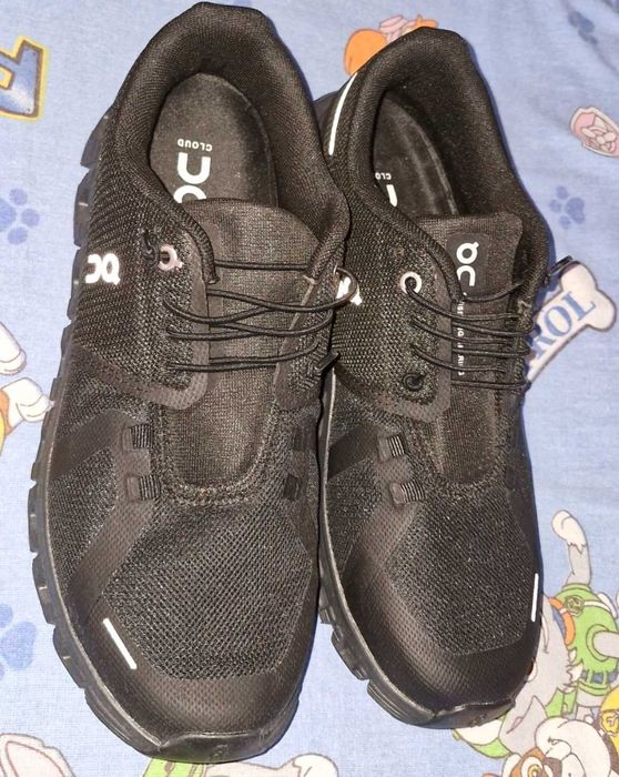 Adidasi Cloud 42 mic