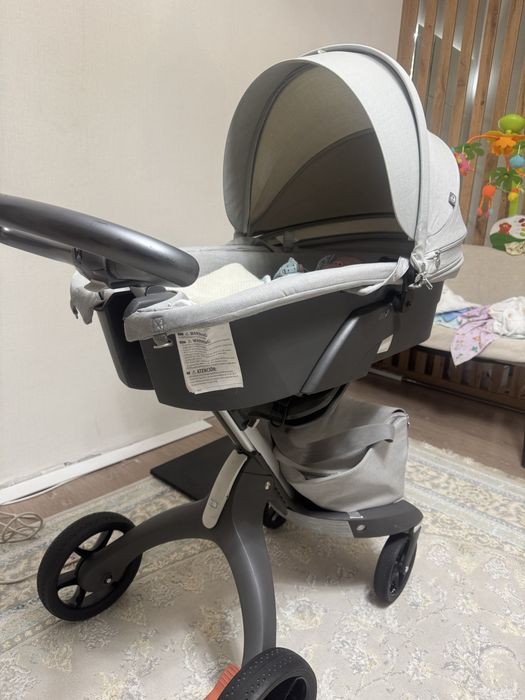 Stokke Xplory V6 коляска