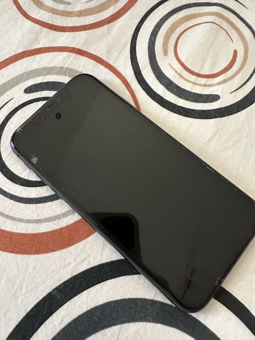 iPhone 11 64GB Neverlocked – Face ID Funcțional